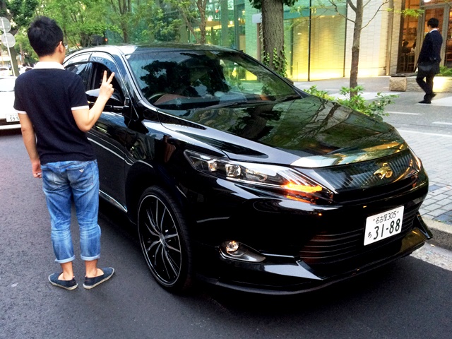 新車ハリアー田中様