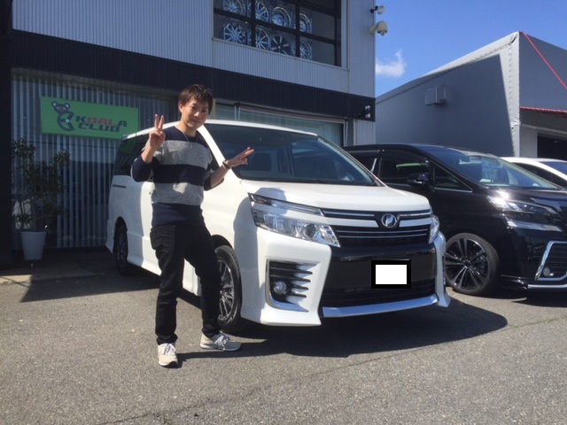 高橋様新車ｳﾞｫｸＴＳＳ　横浜