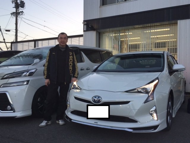 中村様新車プリウス　あま市