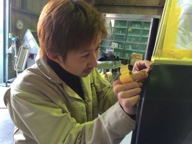 スタッフ紹介 カスタム、ドレスアップ、リースナブルの三和サービス（愛知）